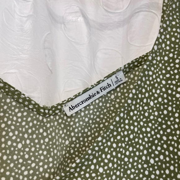 Abercrombie & Fitch Polka Dot Green Tank - Size Small - Picture 3 of 3